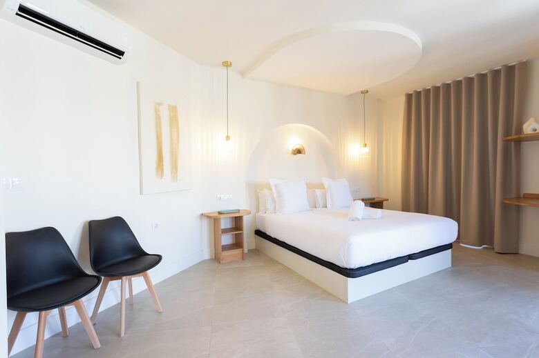 Aparthotel Reina Victoria Mercado