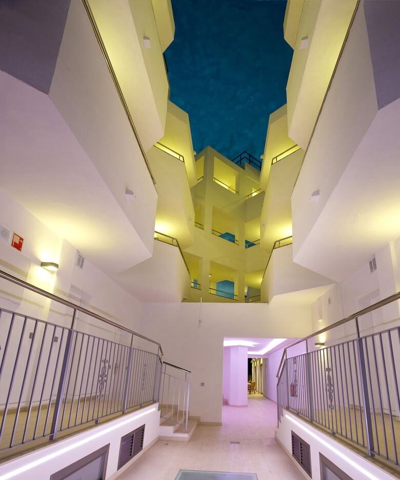 Aparthotel My Way Luxury Ibiza Studios