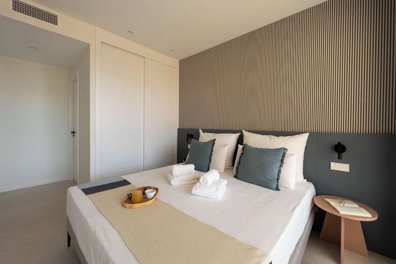 Aparthotel Lucentina Line