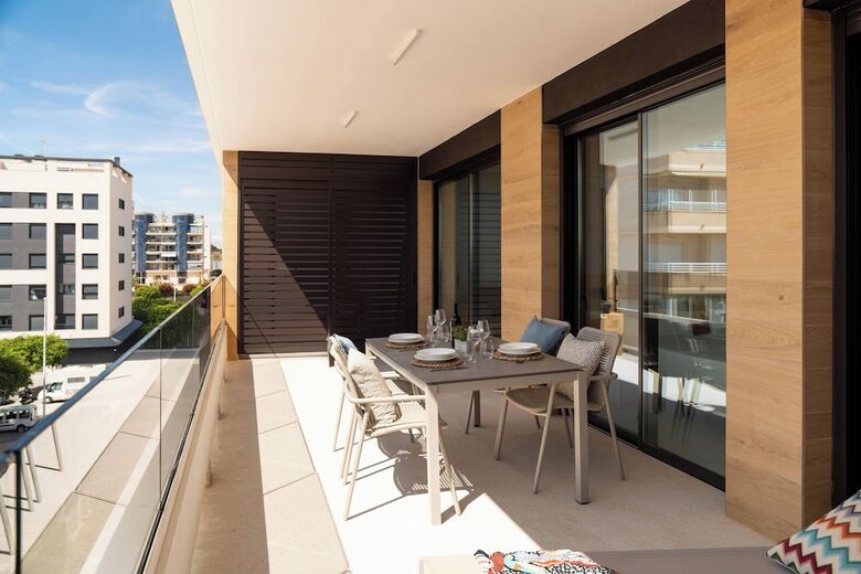 Aparthotel Lucentina Line