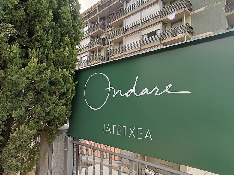 Hotel Mondrag�n