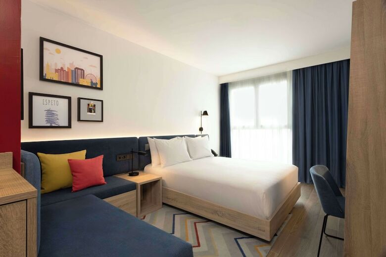 Hotel Hampton By Hilton Malaga Martiricos
