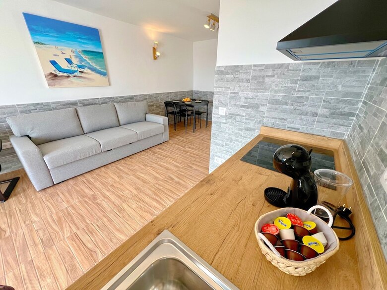 Sea View Bungalow With Communal Pool