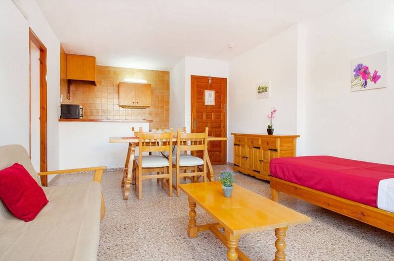 Aparthotel Apartamentos Puet
