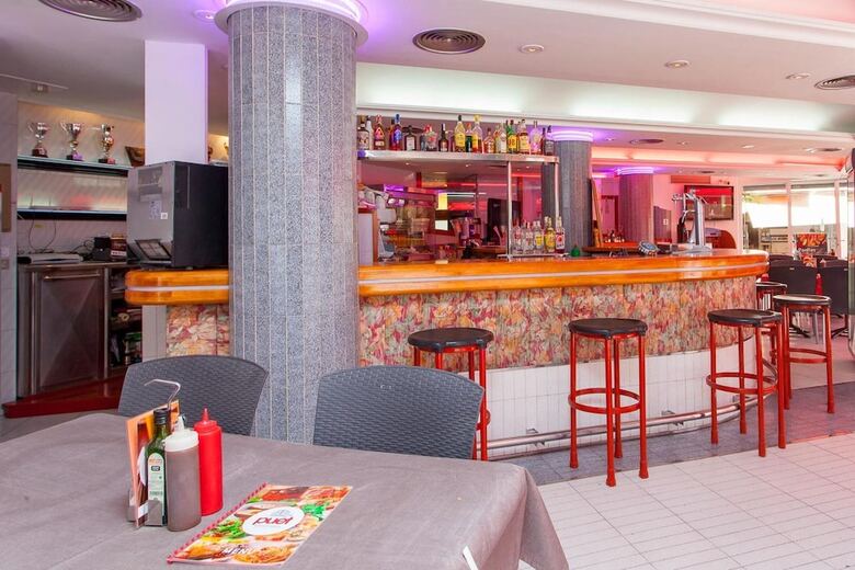 Aparthotel Apartamentos Puet