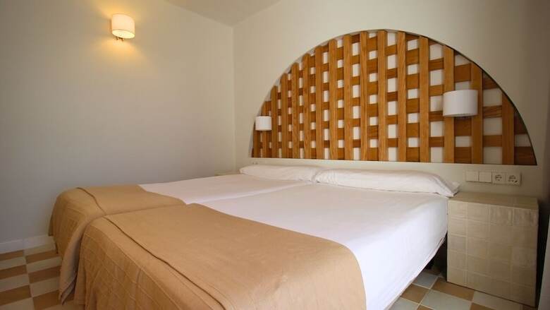 Hotel Neptuno Suites - Only Adults