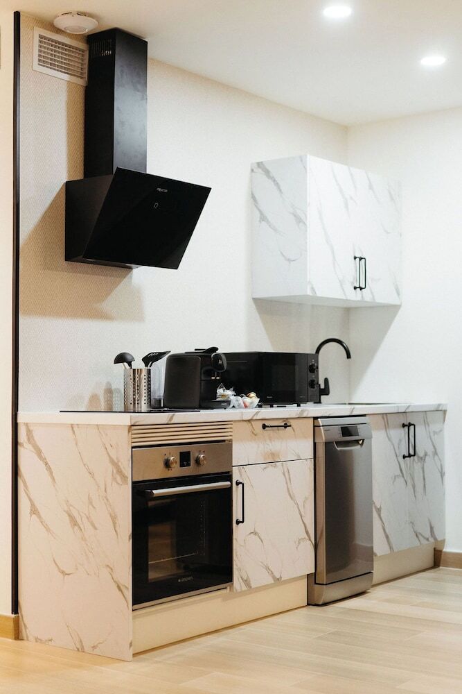 Hotel Emily Suites