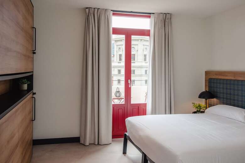 Hotel Latroupe La Granja