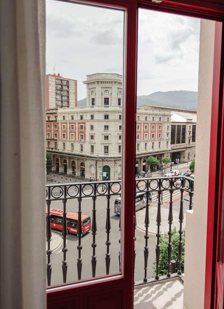 Hotel Latroupe La Granja