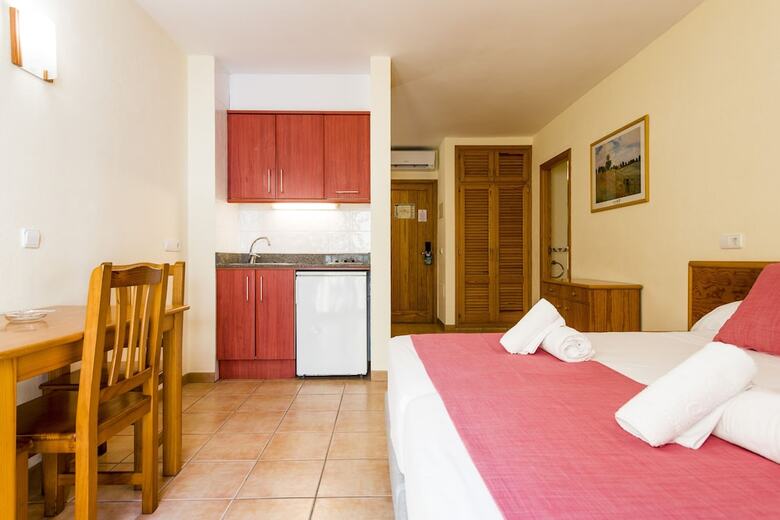 Aparthotel Apartamentos Casa Maria