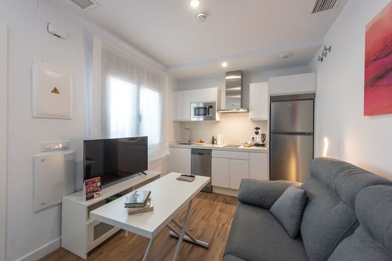 Aparthotel Apartamentos Santa Mar�a 15