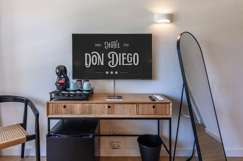 Hotel Don Diego By ?