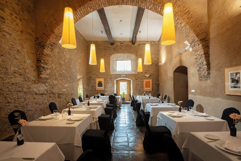 Hotel 4* Puente De Alcon�tar