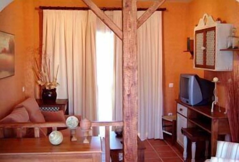 Aparthotel La Espada�a