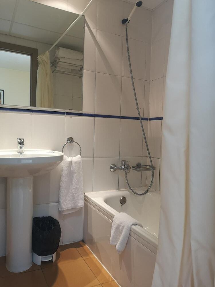 Hotel Ta�ll