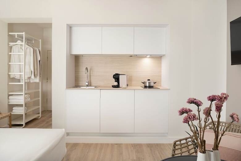 Aparthotel Lan Suites