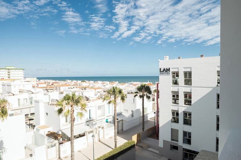 Aparthotel Lan Suites