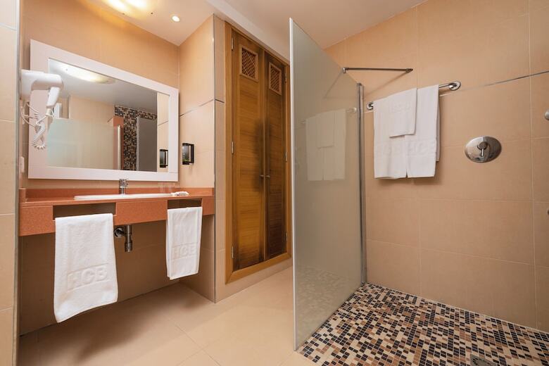 Hotel Cala Bona