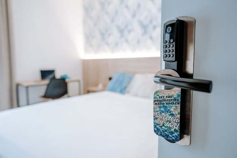 Sweet Lloret Suites - Smart Hotel
