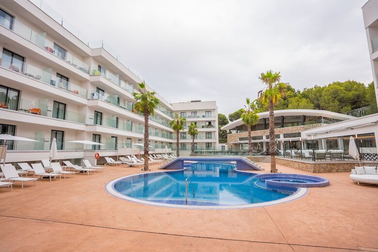 Hotel Morlans Suites - Adults Only
