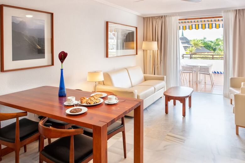 Aparthotel Parque Santiago III