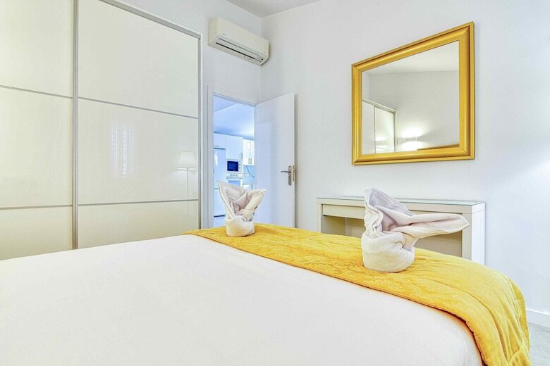 Hotel Bungalows Adonis