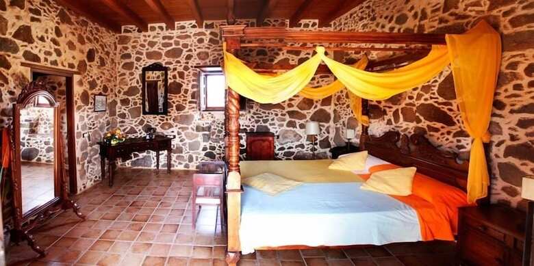 Hotel Rural Restaurante Mahoh