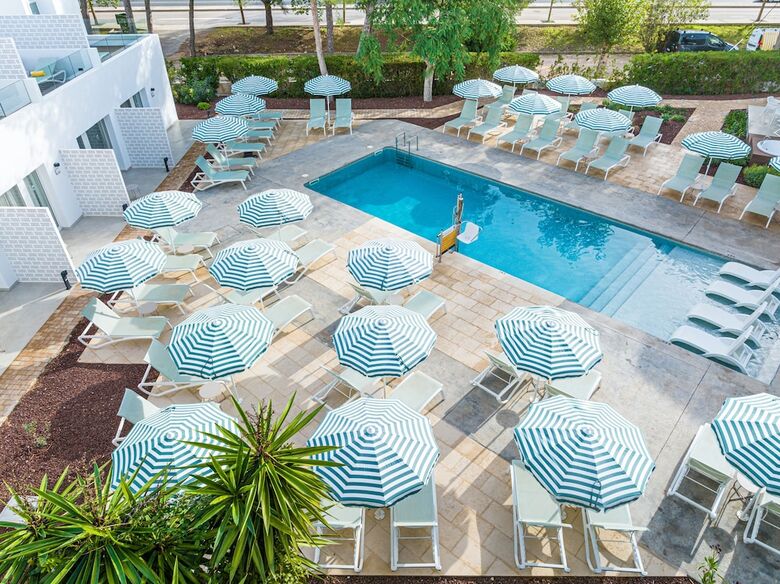Aparthotel Cabot Las Velas Apartments