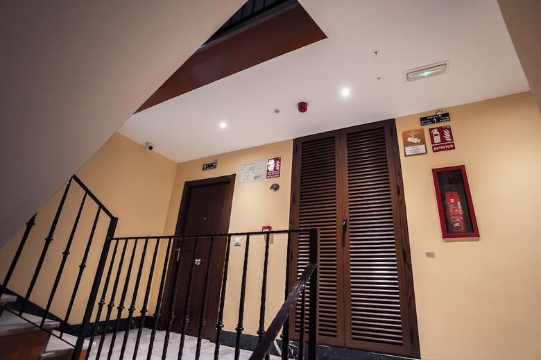 Aparthotel Apartamentos Reyes Cat�licos