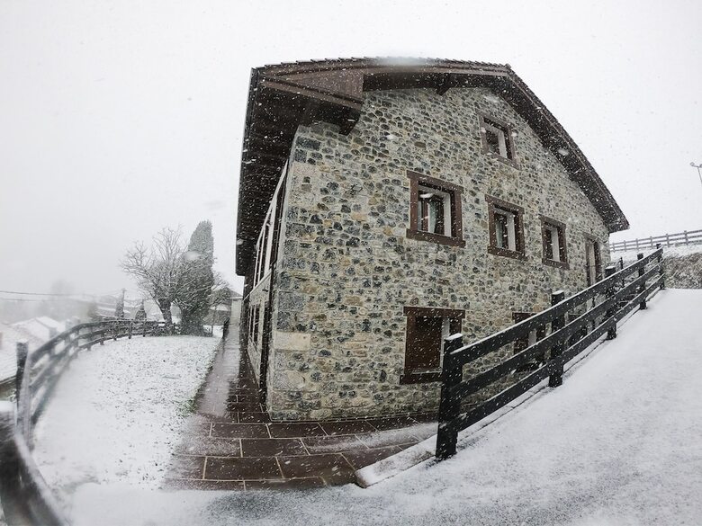 Apartamentos Los Picos De Europa