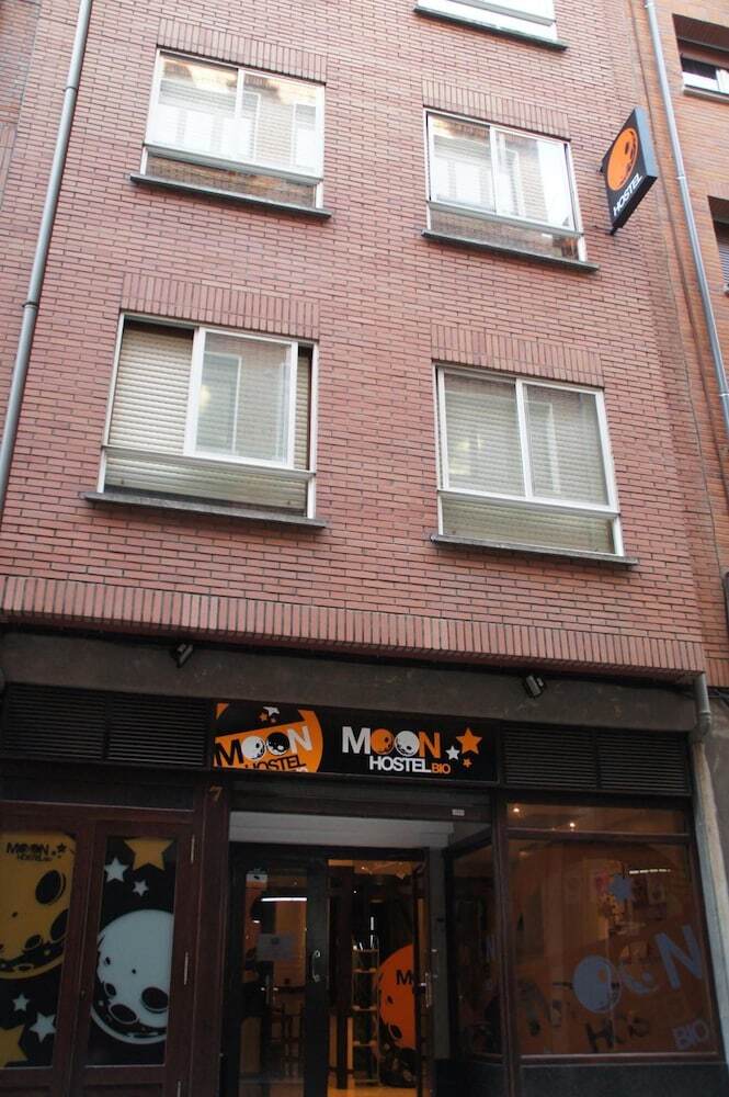Hostal Moon Hostel Bio