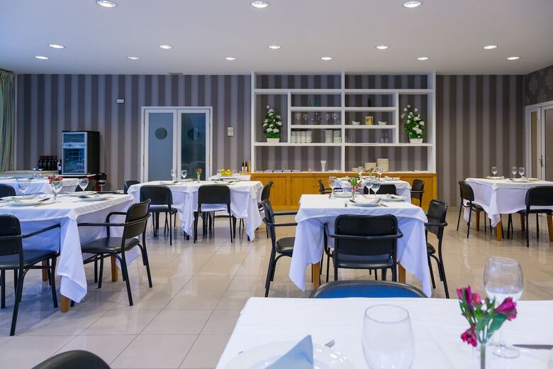 Hotel Los Arces