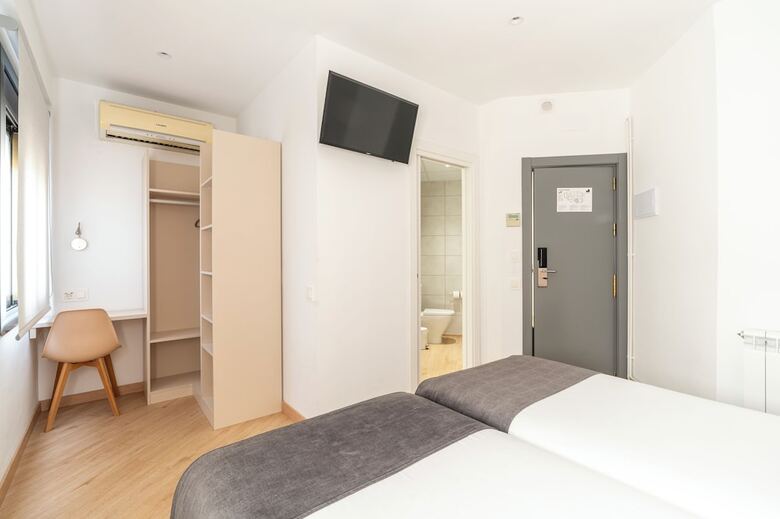 Hostal Sans
