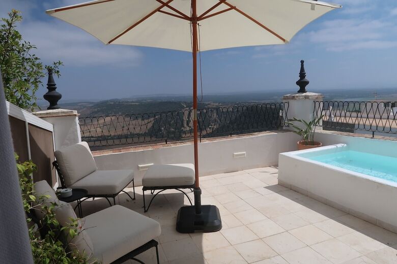 Hotel Casa Aura