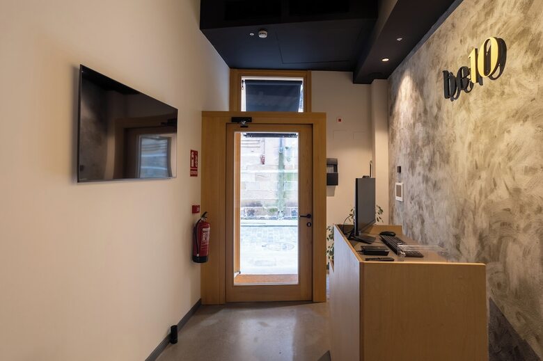 Hotel Be10 Suites