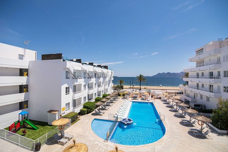 Aparthotel Cabot Hobby Club Apartments