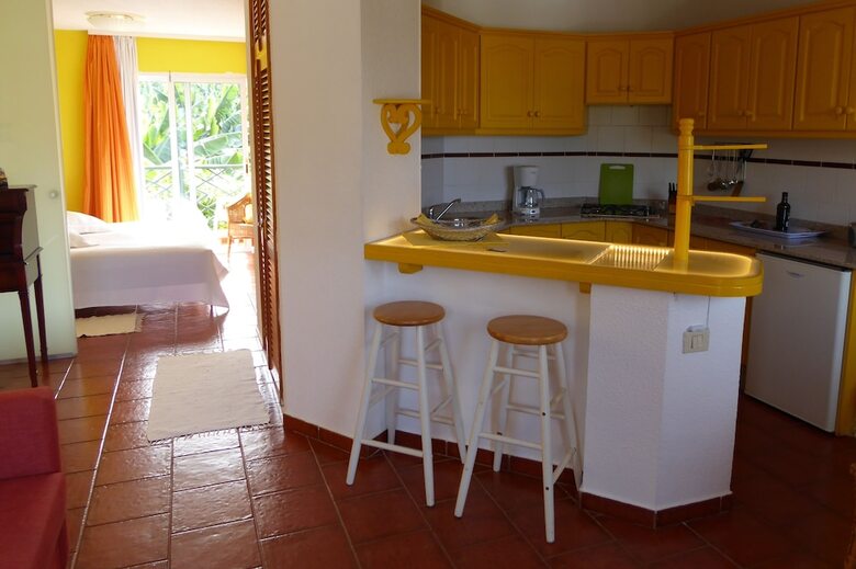 Hotel Apartamentos Villa Rosalva