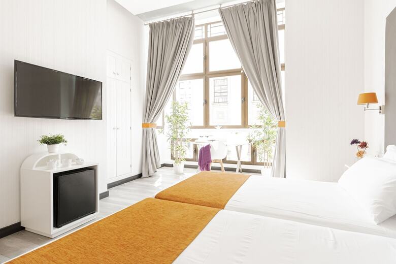 Hotel Oh Nice Revellin Ceuta