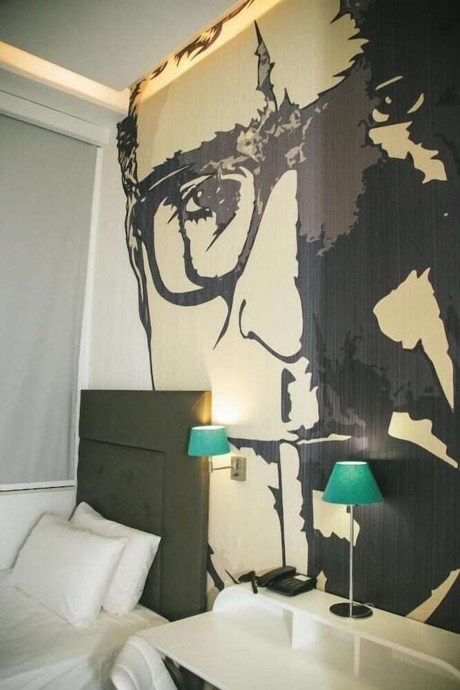 Hotel Oh Nice Revellin Ceuta