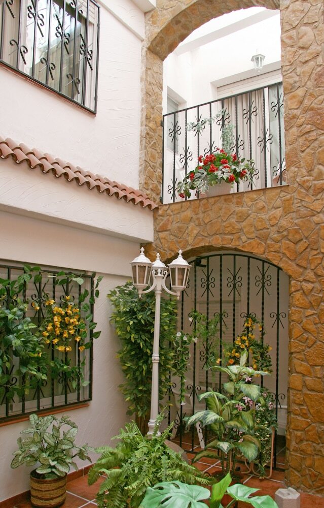 Pension Hostal Agust�