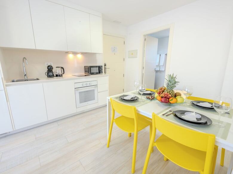 Aparthotel Castell Beach