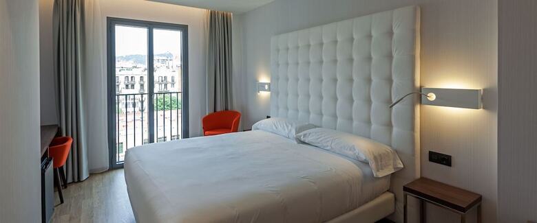 Hotel Chi