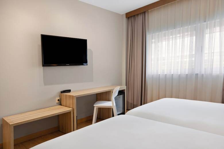 B&B Hotel Logro�o Las Ca�as
