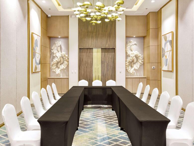 Hotel Mercure Mactan Cebu