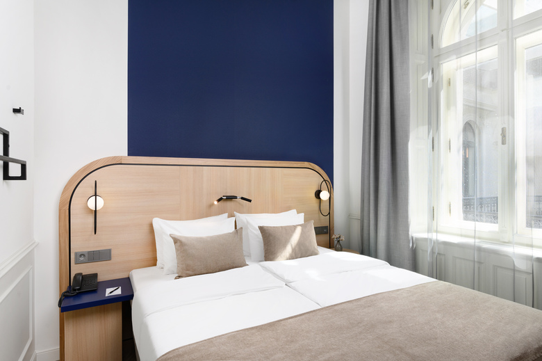 Hotel Oktogon Haggenmacher By Continental Group