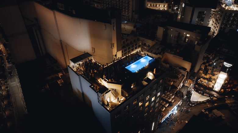 So City Hotel