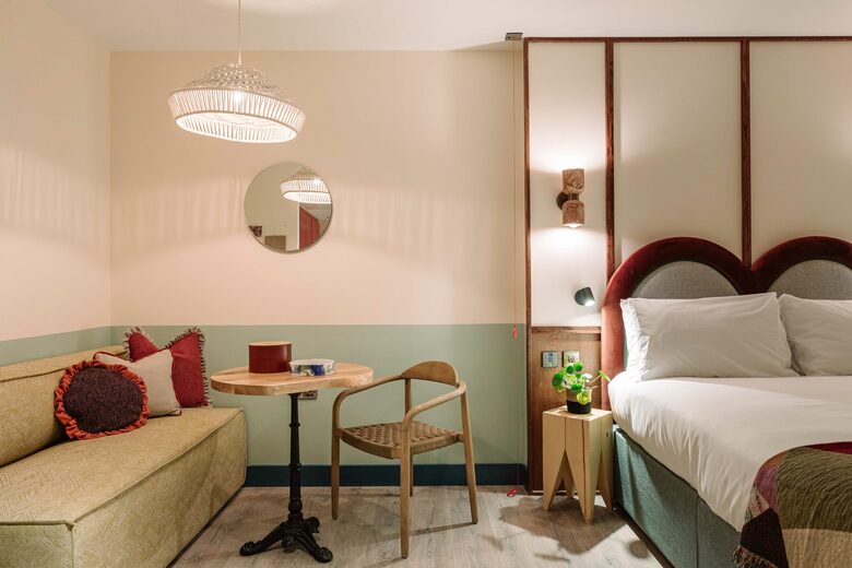 Hotel Room2 Belfast