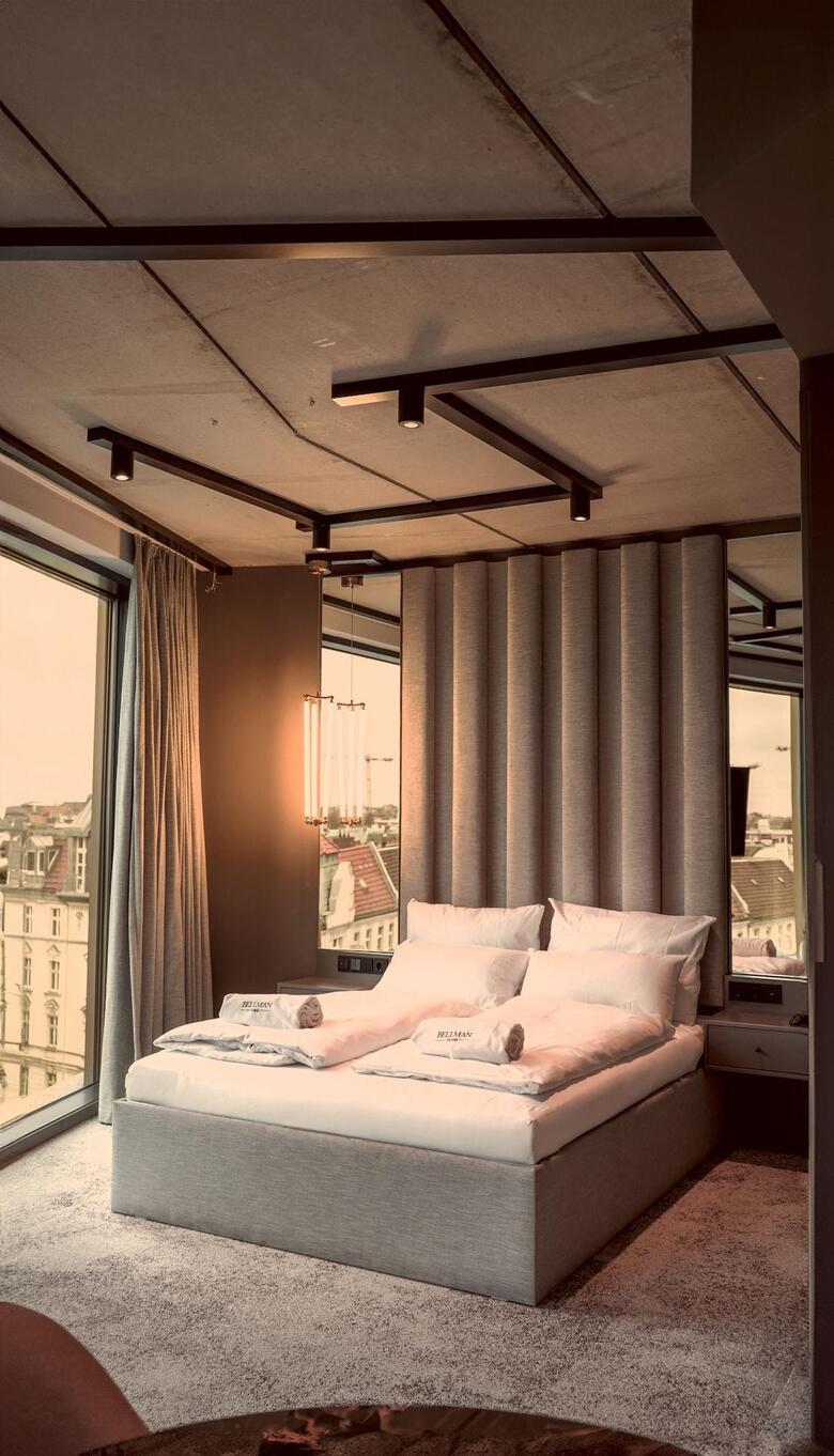 Bellman Hotel