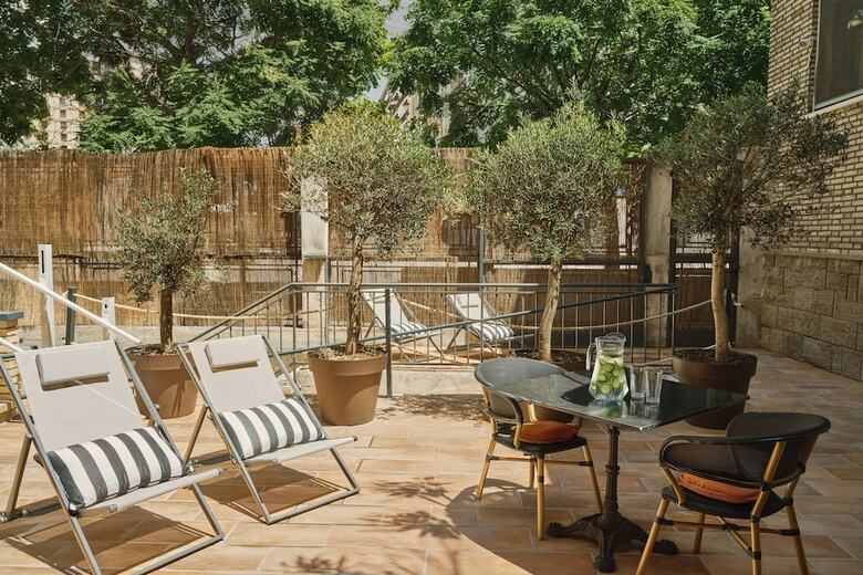 Hostal Hotel Met Pamplona