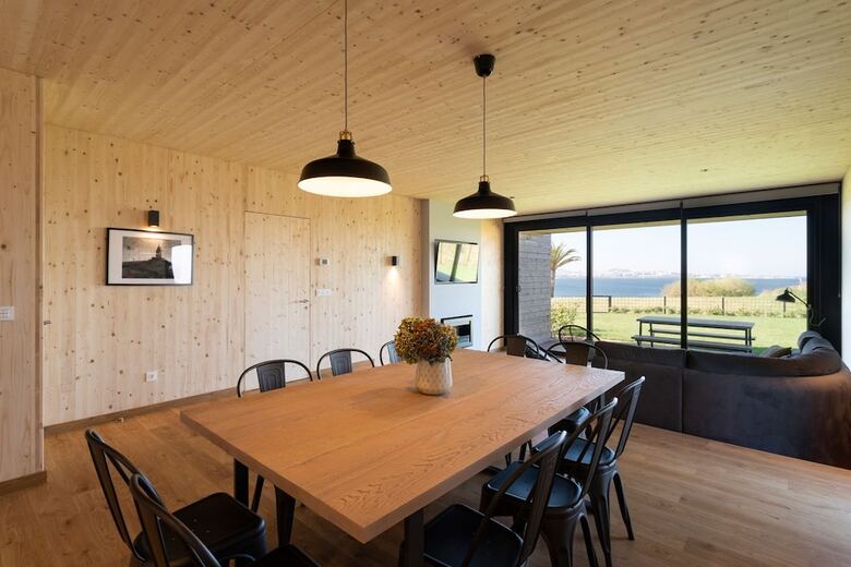 Pension Caba�as De Canide